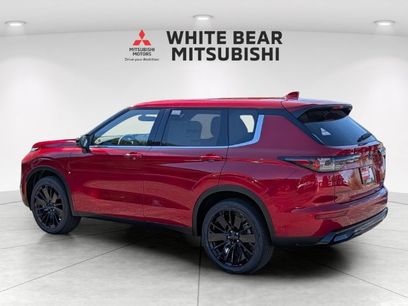 New 2026 Mitsubishi Outlander LE