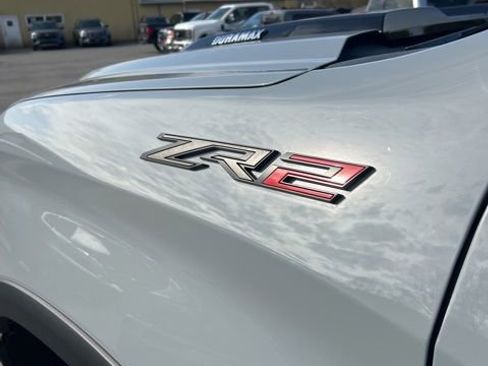 Used 2024 Chevrolet Silverado 1500 ZR2 w/ Technology Package AWD/4WD image 19