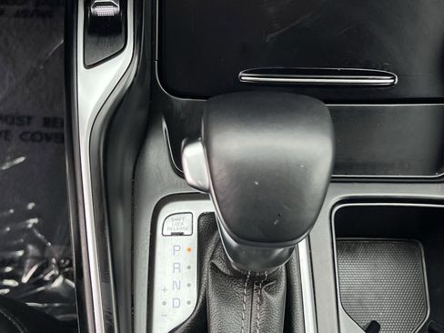 Used 2022 Kia Sorento S w/ Panoramic Sunroof Package AWD/4WD image 30