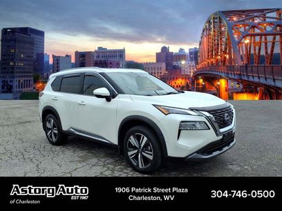 Used 2023 Nissan Rogue SL w/ SL Premium Package