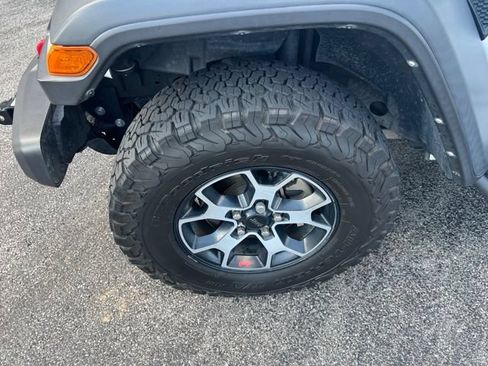 Used 2021 Jeep Wrangler Unlimited Rubicon AWD/4WD image 9
