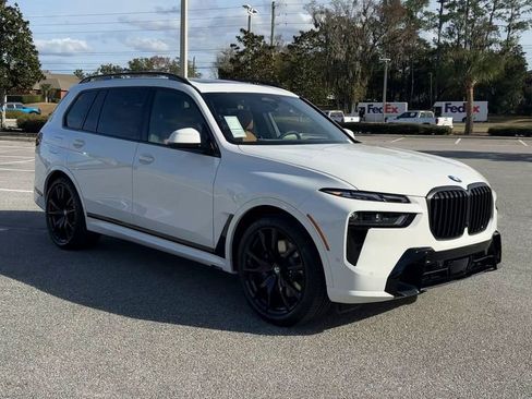 New 2026 BMW X7 xDrive40i image 2