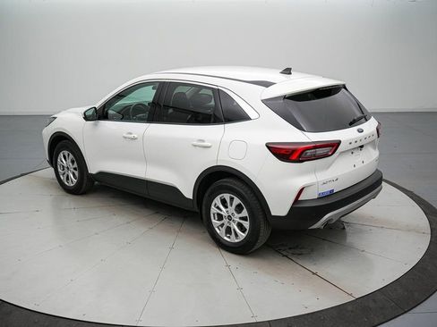 Certified 2023 Ford Escape Active w/ Tech Pack #2 image 6