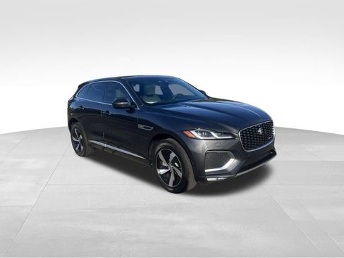 New 2025 Jaguar F-PACE R-Dynamic S image 7