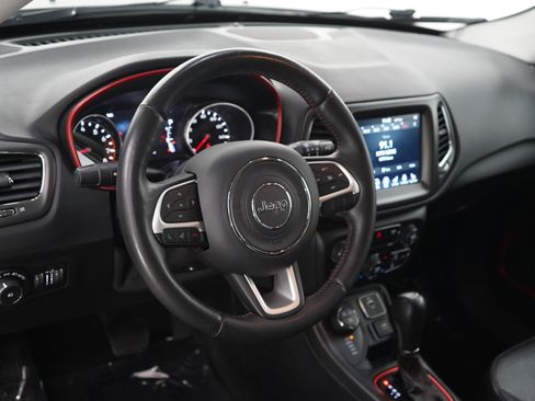 Used 2019 Jeep Compass Trailhawk w/ Leather Interior Group AWD/4WD image 20