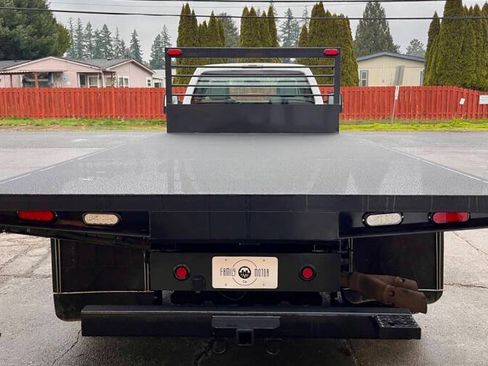 Used 2014 Ford F550 4X2 2dr Regular Cab 140.8 200. RWD image 4