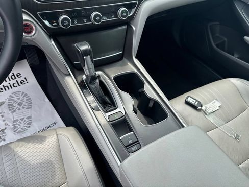 Used 2020 Honda Accord EX-L image 23