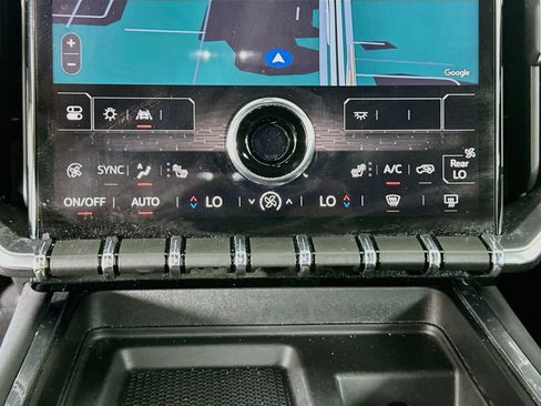 Used 2025 GMC Acadia Elevation FWD image 24