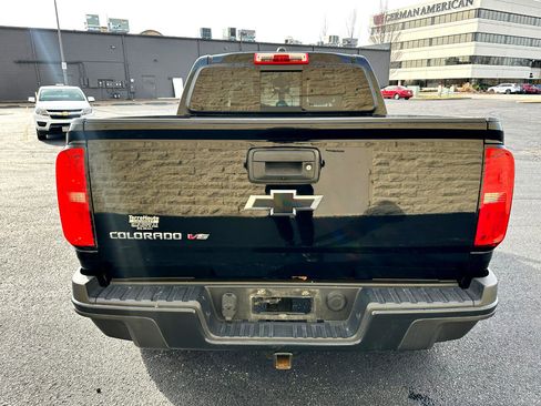 Used 2017 Chevrolet Colorado ZR2 w/ LPO, Premium Interior Package image 4