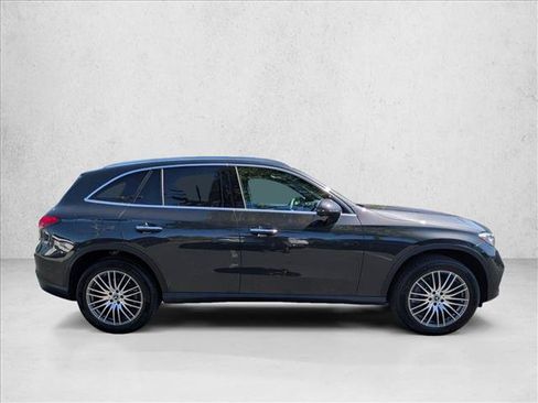 Certified 2026 Mercedes-Benz GLC 300 image 4