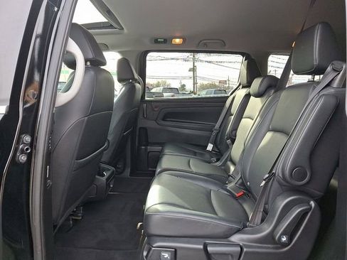 Used 2024 Honda Odyssey EX-L image 10
