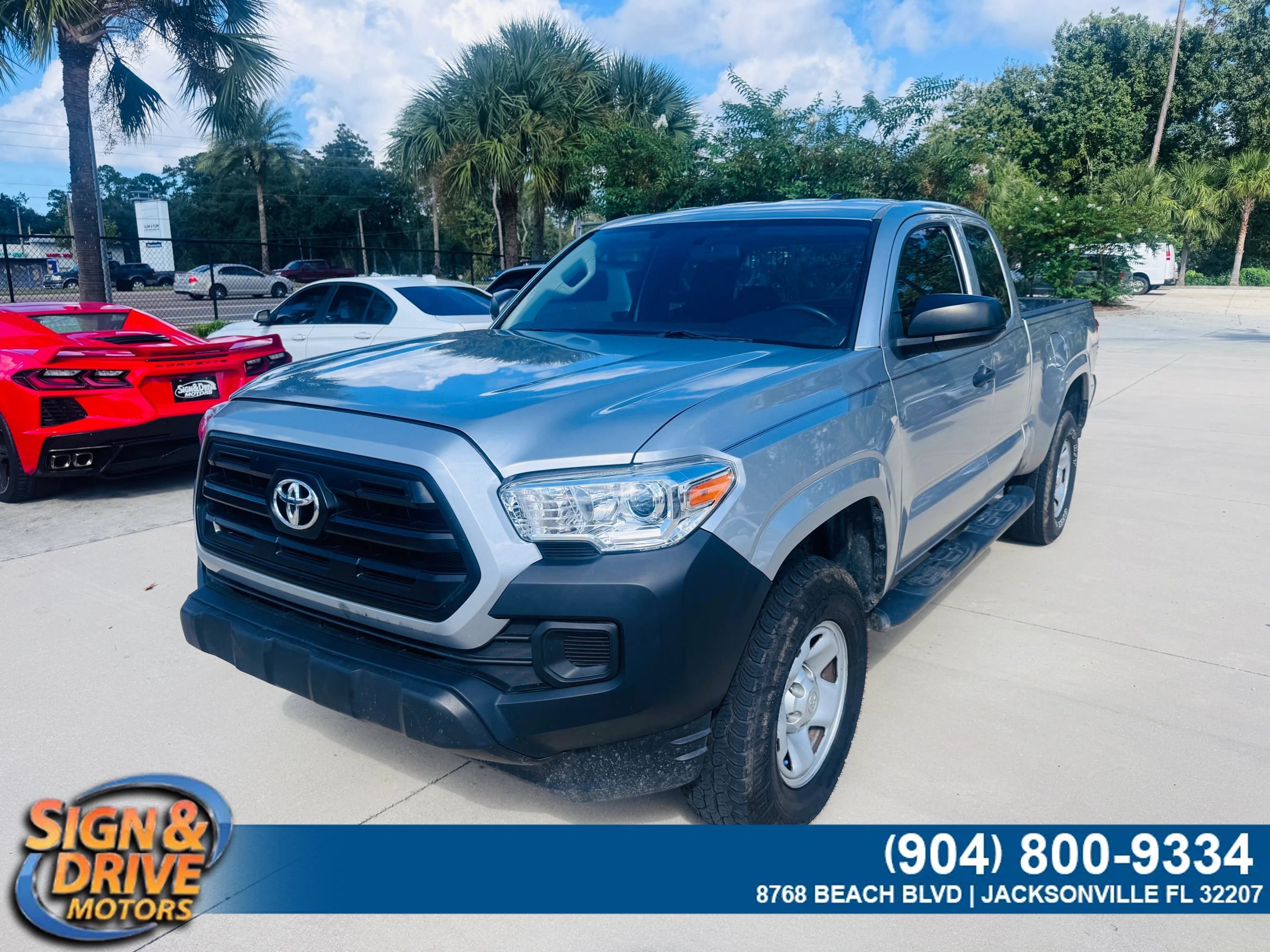 Used 2016 Toyota Tacoma SR w/ Exterior Package RWD image 1