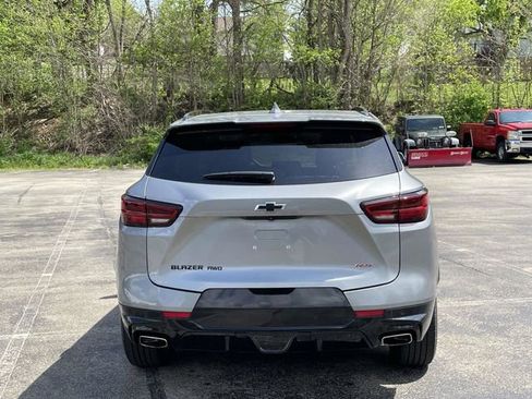 Used 2024 Chevrolet Blazer RS w/ Enhanced Convenience Package AWD/4WD image 4