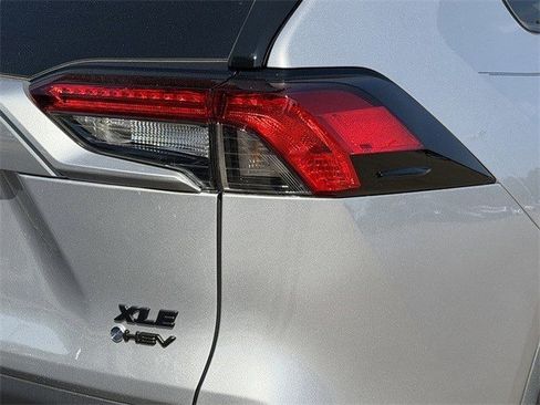 New 2025 Toyota RAV4 XLE image 7