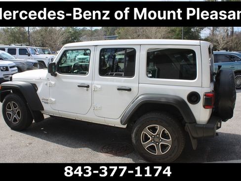 Used 2020 Jeep Wrangler Unlimited Sport S w/ Sun And Sound Package image 12
