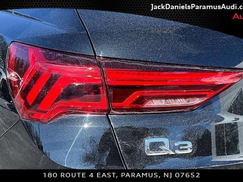 Used 2025 Audi Q3 2.0T Premium w/ Convenience Package image 22