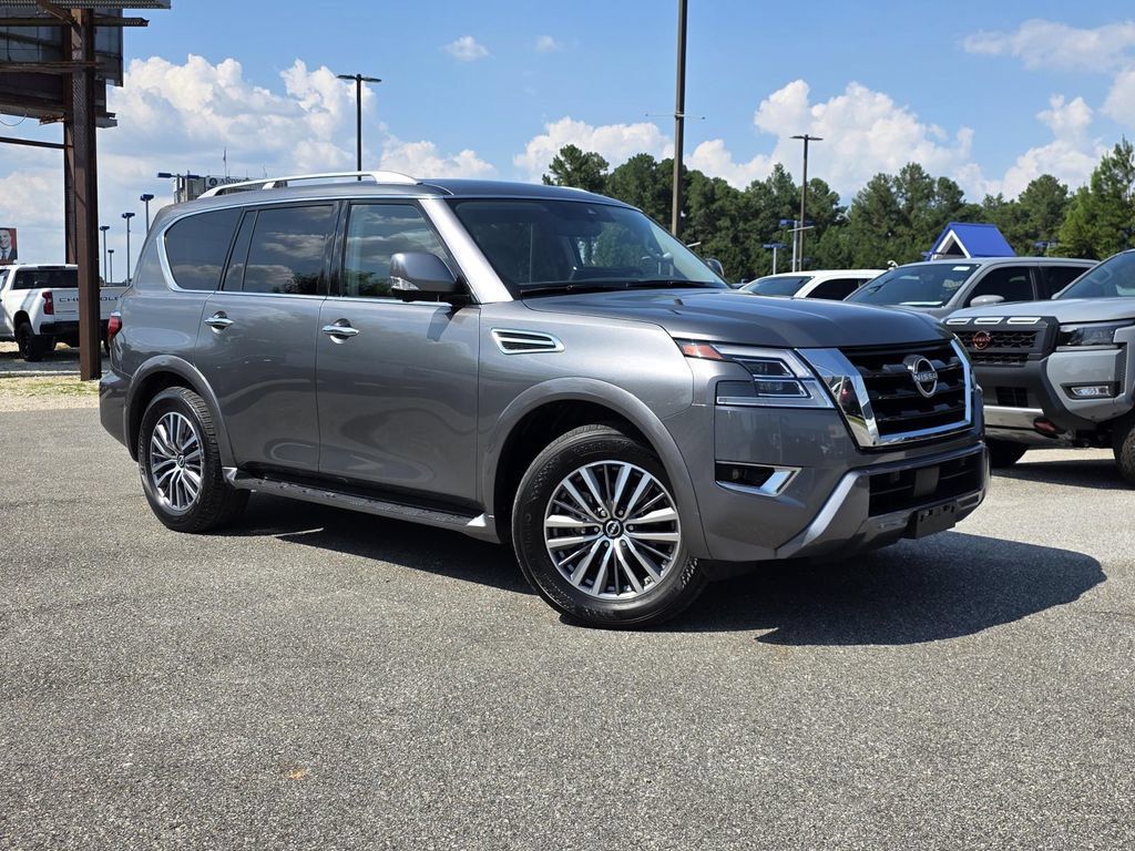 Used 2024 Nissan Armada SL w/ Captain's Chairs Package AWD/4WD image 2