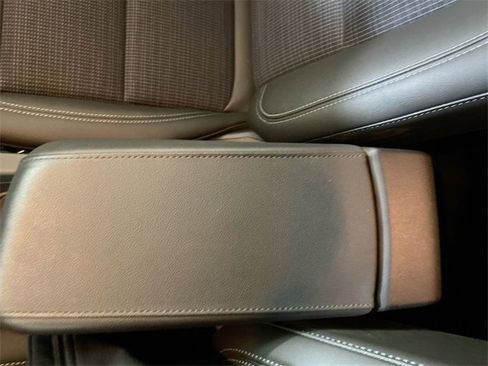 Used 2024 Buick Envista Preferred w/ Convenience I Package image 42