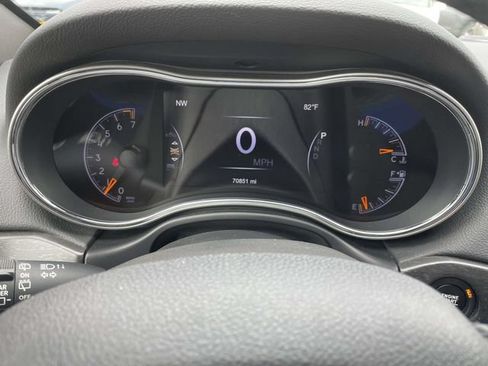 Certified 2018 Jeep Grand Cherokee Altitude AWD/4WD image 26