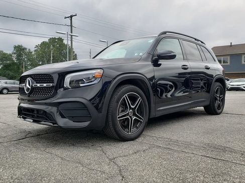 Certified 2023 Mercedes-Benz GLB 250 4MATIC image 4