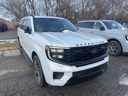 New 2026 Ford Expedition Max Platinum image 1