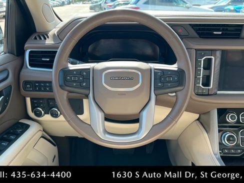 Used 2023 GMC Yukon Denali AWD/4WD image 12