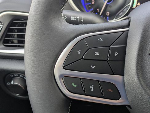 New 2026 Chrysler Voyager LX image 37