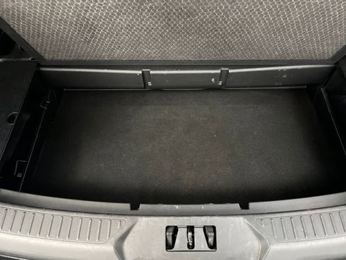 Used 2025 Ford Explorer ST-Line w/ ST-Line Street Pack image 41