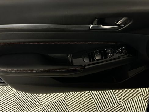 Used 2023 Nissan Altima 2.5 SR image 26