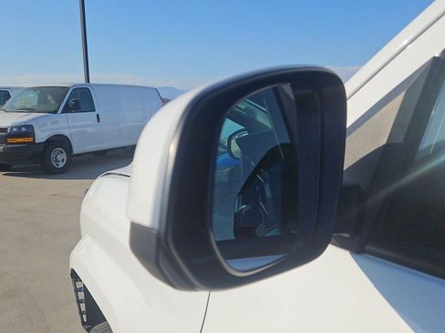 Used 2025 Toyota Tacoma SR5 RWD image 19