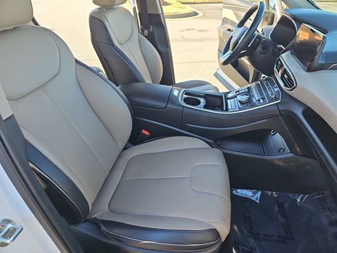 Used 2023 Hyundai Santa Fe Limited image 10