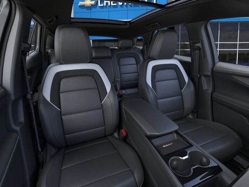 New 2025 Chevrolet Blazer EV LT AWD/4WD image 19
