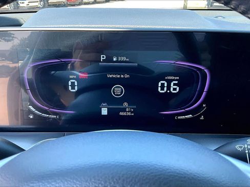 Used 2025 Kia Telluride S FWD image 21
