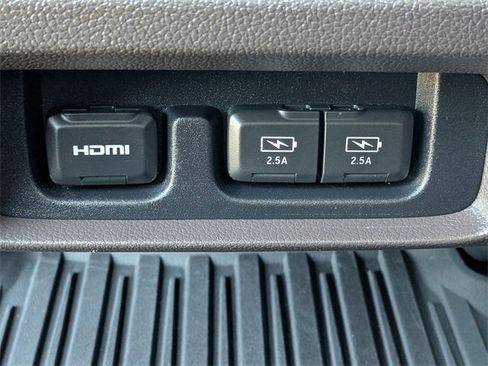 Used 2019 Honda Odyssey Touring image 16