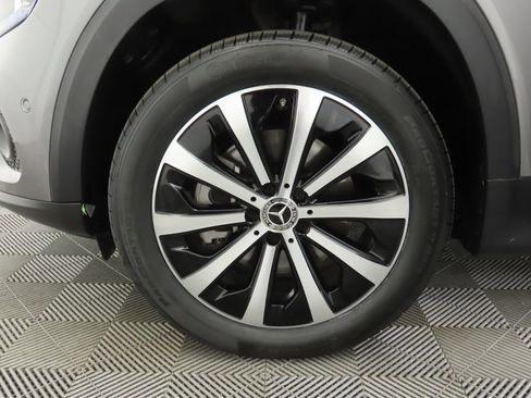 Certified 2022 Mercedes-Benz GLB 250 image 28