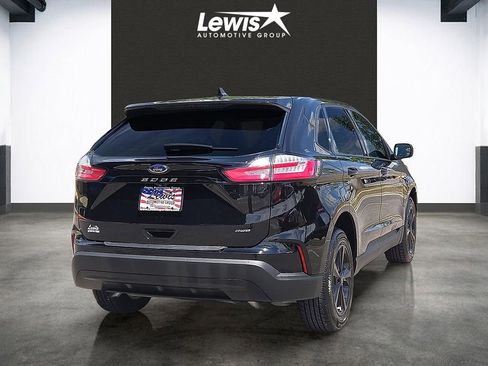 Used 2022 Ford Edge SE AWD/4WD image 4