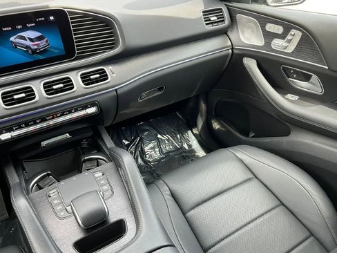 Used 2022 Mercedes-Benz GLE 350 4MATIC w/ AMG Line Exterior image 41