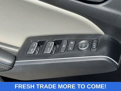 Certified 2025 Honda Civic Sport Touring image 31