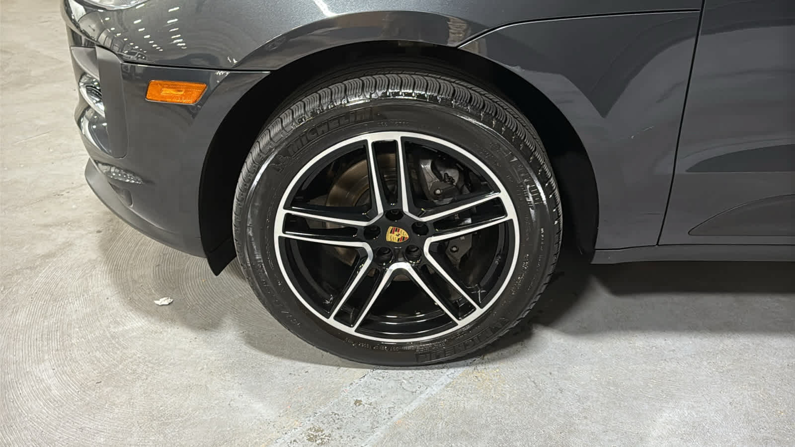 Used 2021 Porsche Macan AWD/4WD image 8