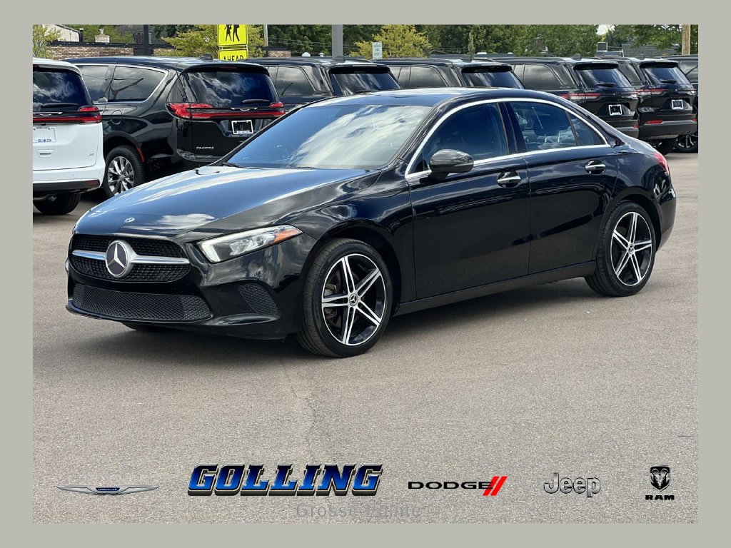 Used 2019 Mercedes-Benz A 220 4MATIC image 1