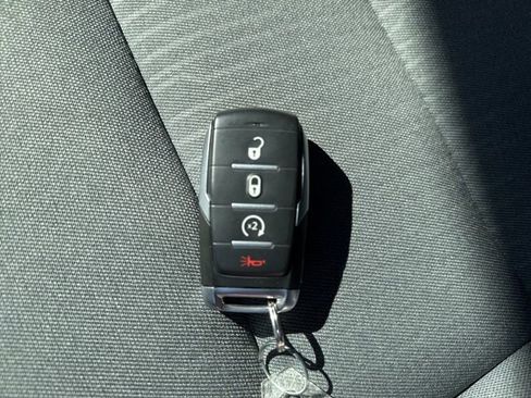 Used 2023 RAM 1500 Big Horn image 31