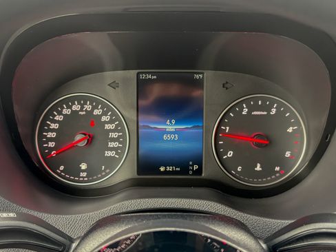 Used 2025 Mercedes-Benz Sprinter 2500 image 6
