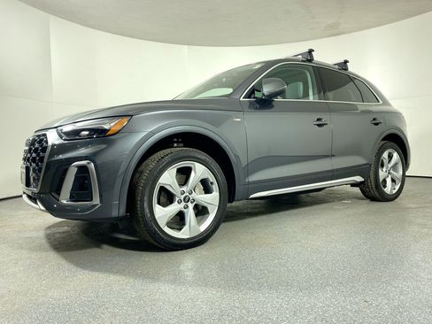 Used 2023 Audi Q5 2.0T Premium Plus w/ Premium Plus Package image 24