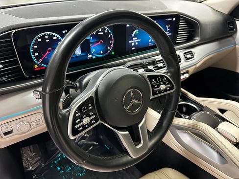 Used 2023 Mercedes-Benz GLE 350 GLE 350 4MATIC Sport Utility 4 w/ Premium Package image 9