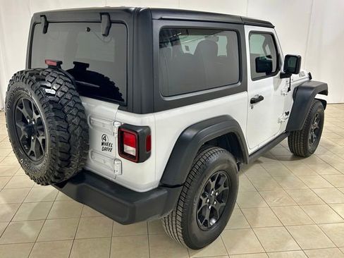 Used 2023 Jeep Wrangler Sport AWD/4WD image 5