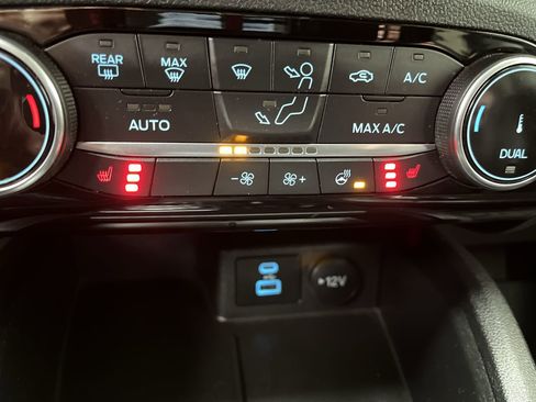 Used 2022 Ford Escape SEL AWD/4WD image 23