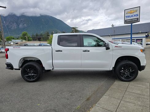 New 2026 Chevrolet Silverado 1500 LT Trail Boss w/ Convenience Package II AWD/4WD image 4