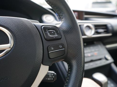 Used 2015 Lexus RC 350 w/ F Sport w/Summer Tires image 27