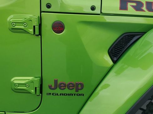 New 2025 Jeep Gladiator Rubicon image 6