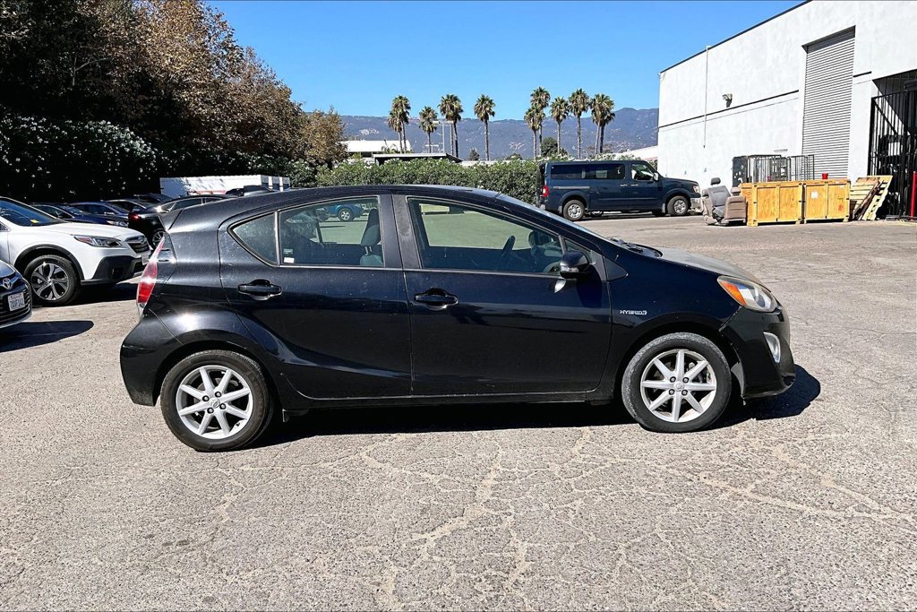 Used 2016 Toyota Prius C Three FWD image 11